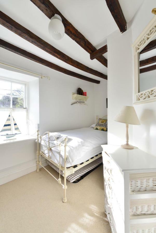Kemble Cottage Bradford-On-Avon Bagian luar foto